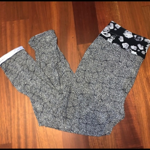 Lululemon DEPARTURE PANT/6/PLUSH PETAL BLACK GHOST/Size-8 - Picture 8 of 8